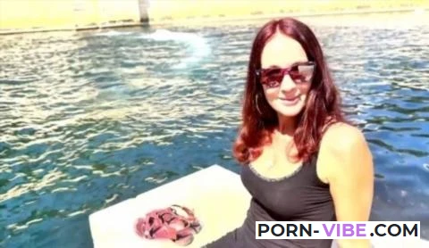 Luciolle, Ava - Luciolle, 40 years old, finally experiences a threesome with another woman [JacquieEtMichelTV.net] HD 720p
